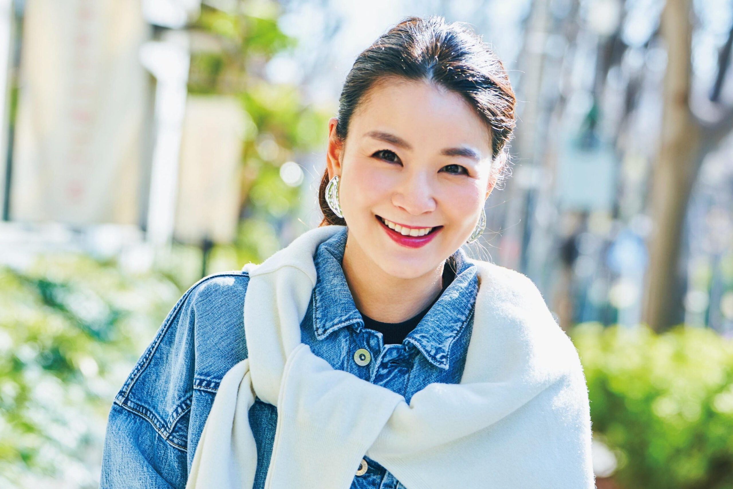 双子出産の秋元玲奈さん24時間スケジュール「授乳するだけで1時間。完ぺきなお世話はできないけれど」