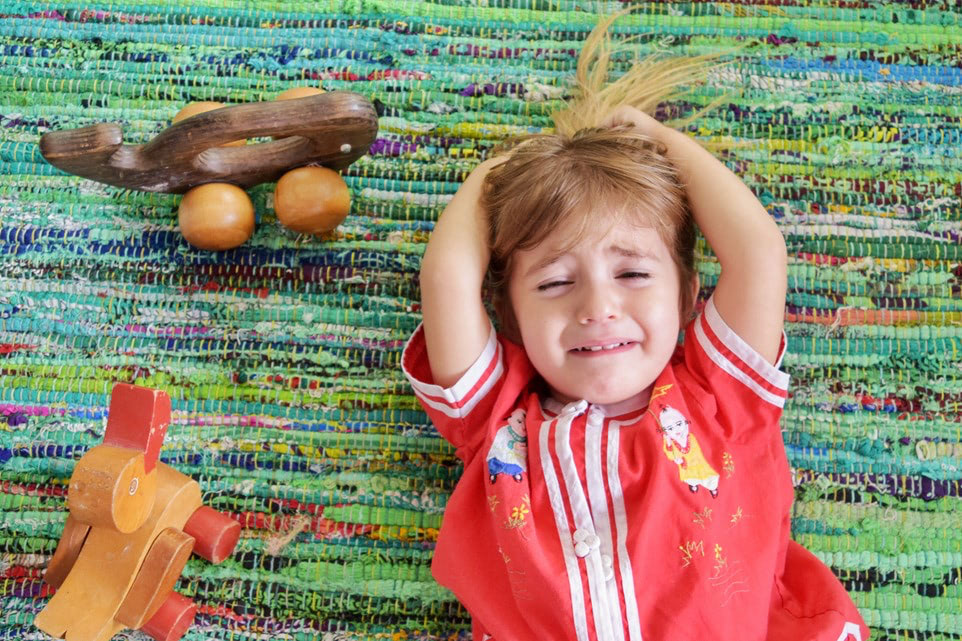 【子どものイヤイヤ期】いつ始まっていつ終わる？のお悩みに専門家がアドバイス！先輩ママの体験談も