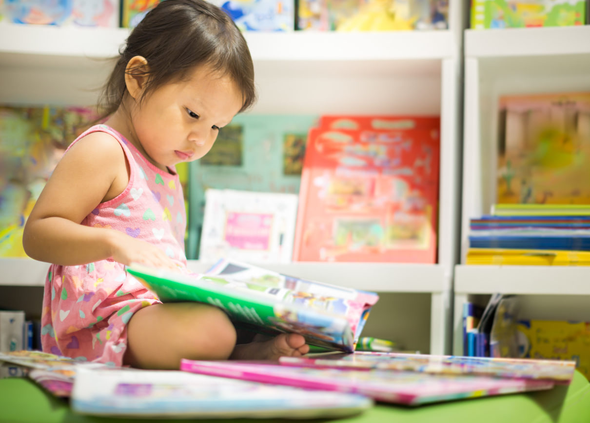 【0歳～4歳におすすめ】人気の絵本16選！読み聞かせで脳を育てよう