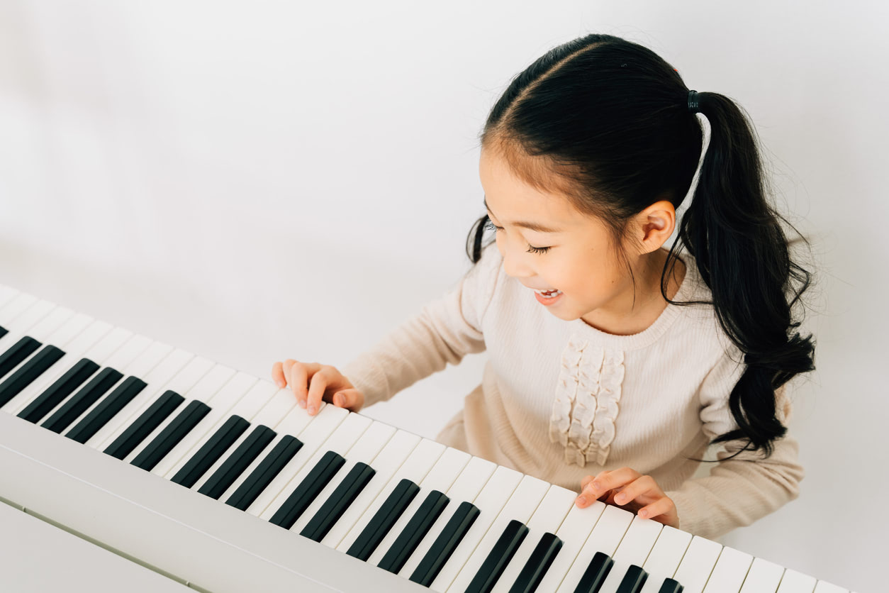 幼児期の子どもにベストな習いごとの選び方とは？失敗しない＆続けさせるコツも紹介