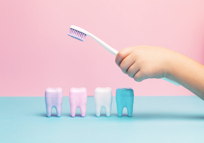 生まれたての赤ちゃんの口の中には、むし歯菌はいない！３歳ごろまでに口内環境が決まるってホント？【小児歯科専門医監修】