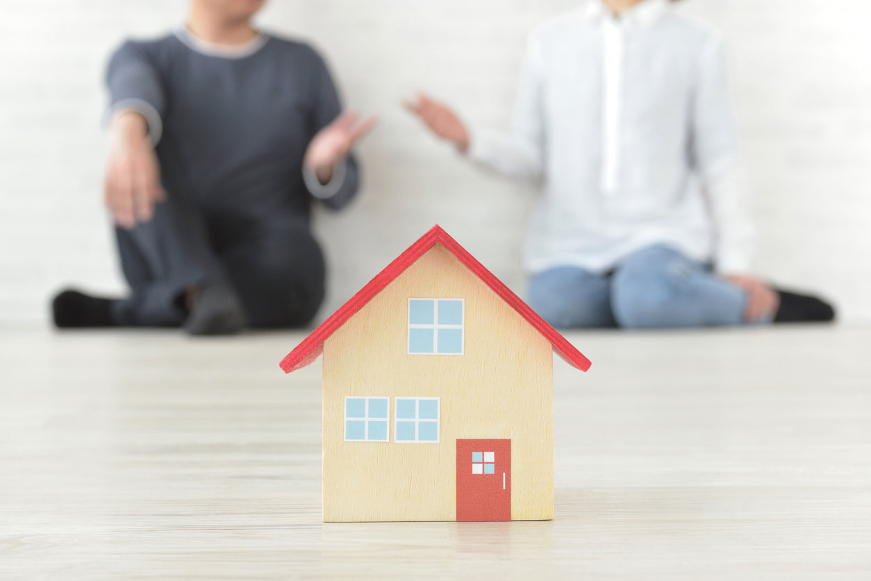 住宅ローンの繰り上げ返済はいつがイイ？始めたばかりの投資も心配です【子育てファミリーの家計診断＃3】