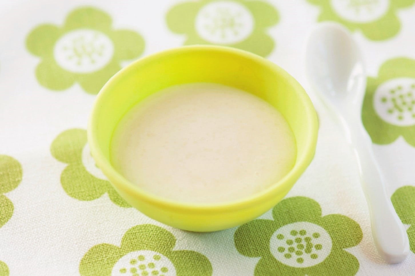 10倍がゆ、軟飯、ごはん。離乳食の「おかゆ」の冷凍方法とおすすめレシピ