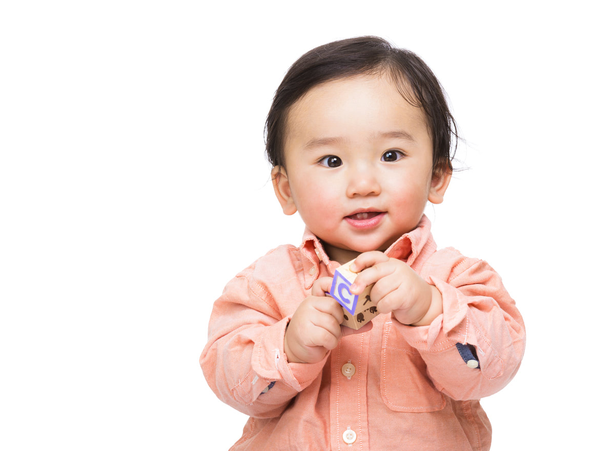 ひろつるメソッドで子どもをバイリンガルに！0～2歳児に「英単語」を身につけさせる方法とは？