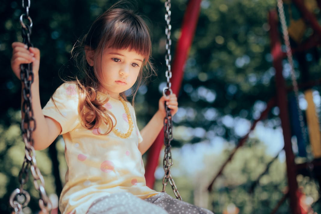 言いたいことが言えない内向的な子ども。自信をもってもらうためのベストな声かけとは？