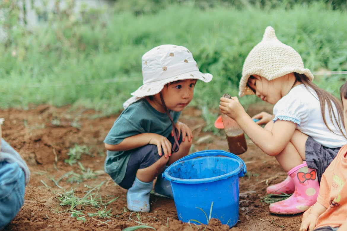 「森のようちえん」って何？ わが子を通わせて気づいたことと驚きの変化｜SDGsな子育てがしたい #1