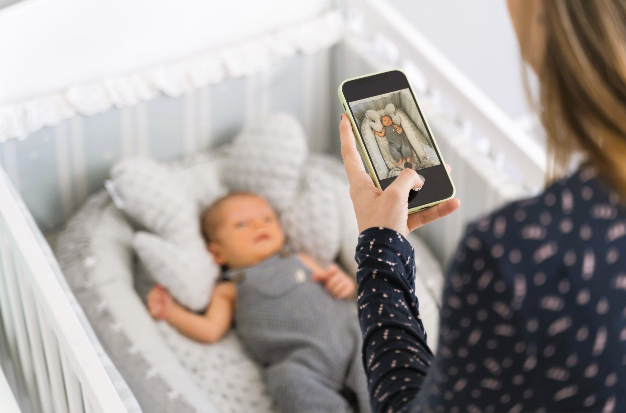 赤ちゃん写真をかわいく撮るコツは？プロカメラマンが教える簡単テクニック7選！