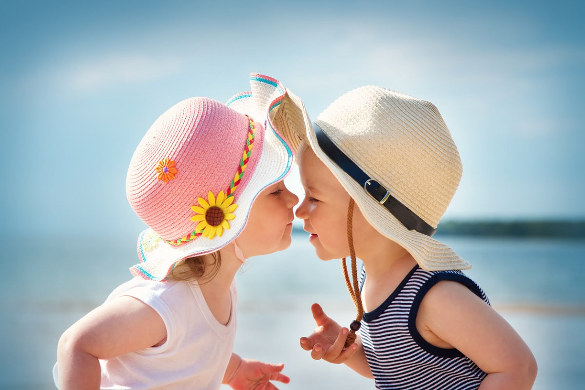 【海】がイメージの名前は男の子・女の子ともに人気！ 名前109例
