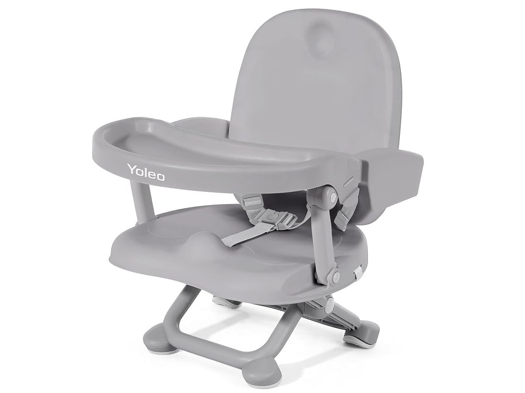 帰省や旅行、お家でも大活躍♡便利すぎる〈ポータブルベビーチェア〉がAmazonセールに登場！【最大29%OFF】