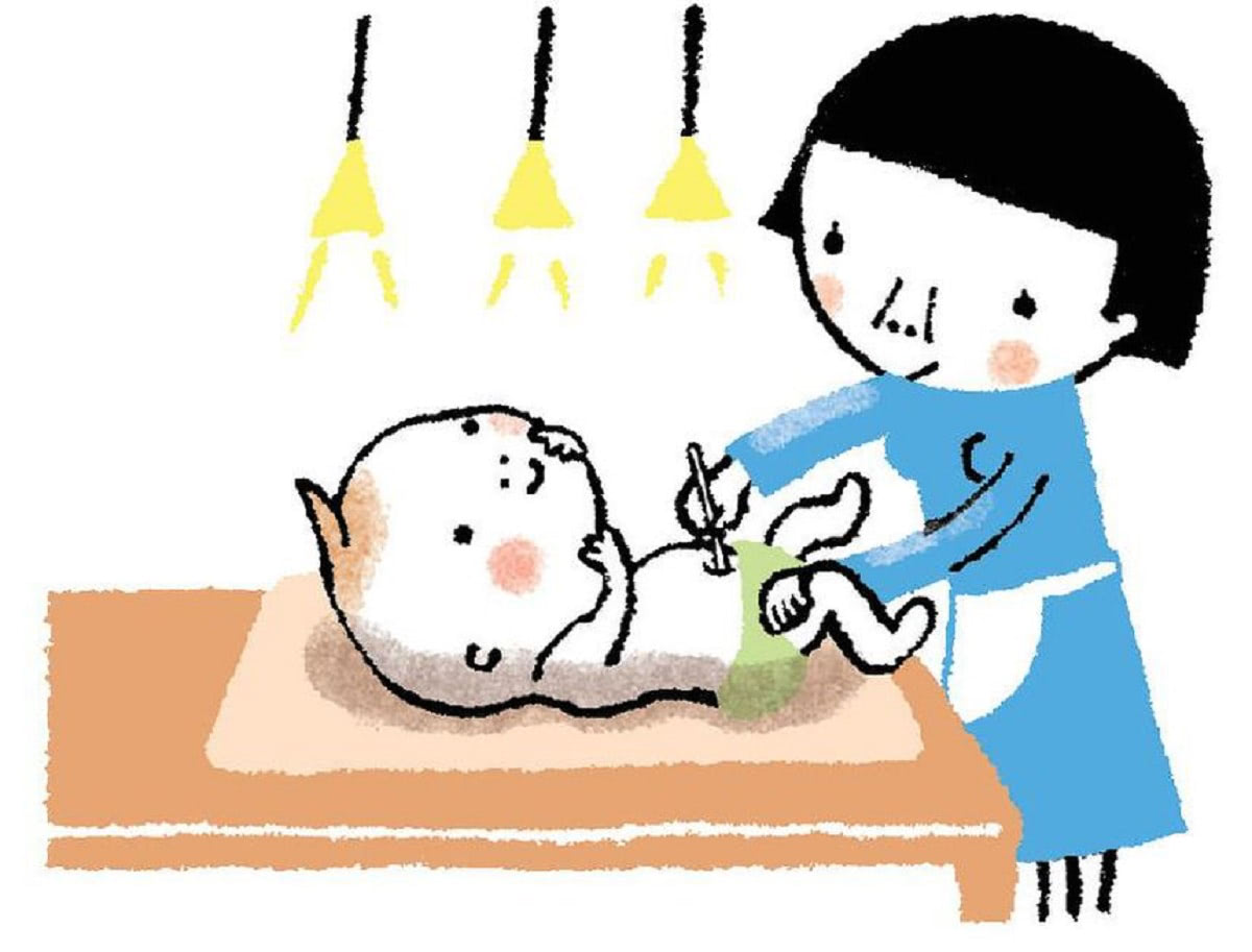 【赤ちゃんのおへそ掃除】赤ちゃんのおへそはなぜ黒い？正しい掃除の方法は？