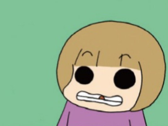前歯が抜けた次女に、長女のへんてこアドバイスが炸裂。【うちの3姉妹#72】