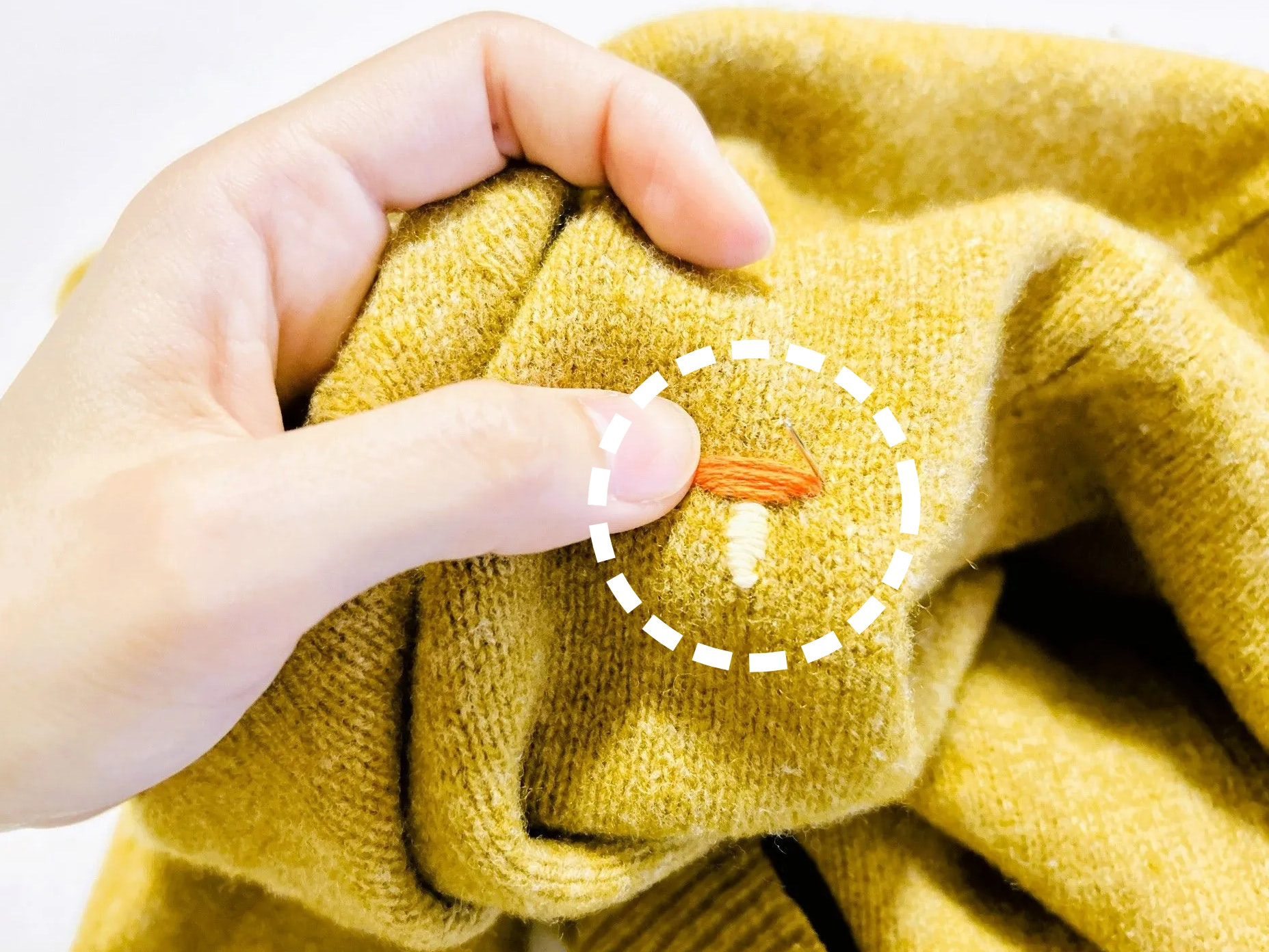 ニット&times;きのこ＝最強かわいい。秋っぽさ120％『きのこ刺繍』が子どもの洋服にも超おすすめ♡