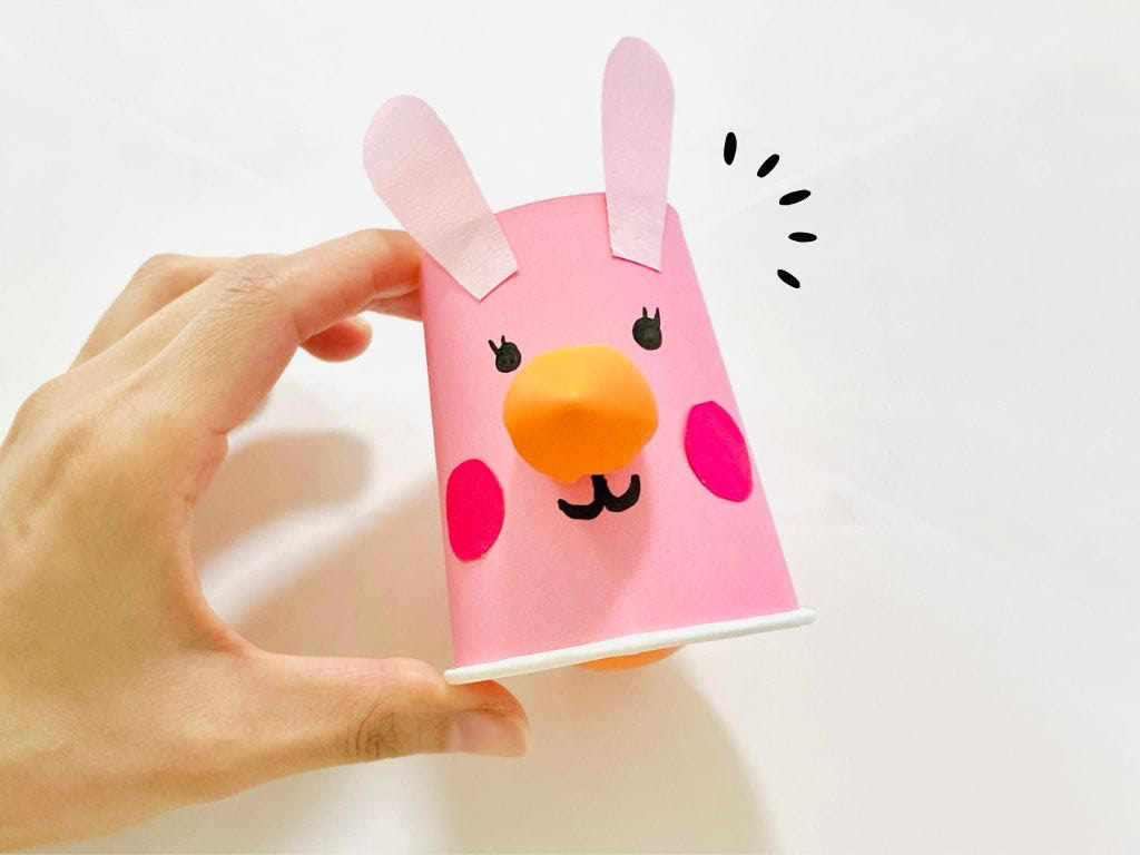 「お鼻が&hellip;大きくなっちゃった！？」紙コップと風船で手作りおもちゃ。思わずさわりたくなっちゃいます♪