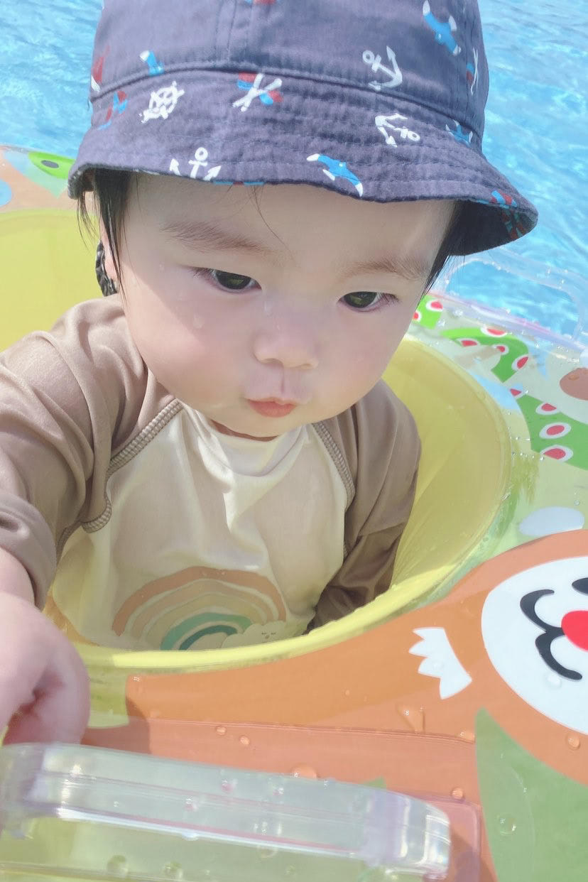 プール　赤ちゃん
