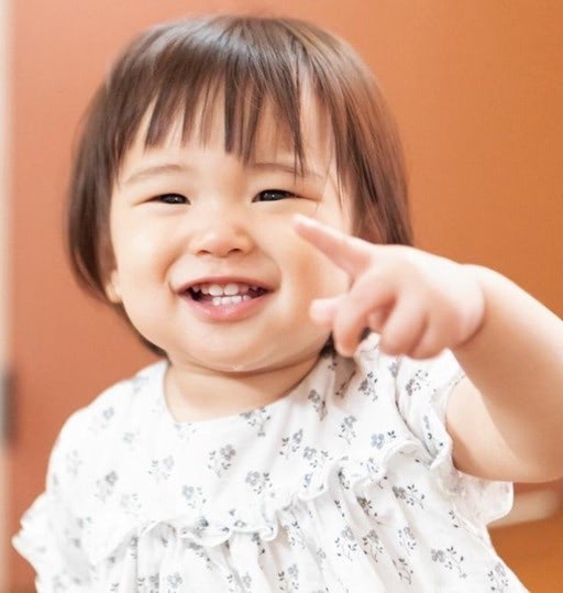 赤ちゃん　人見知り