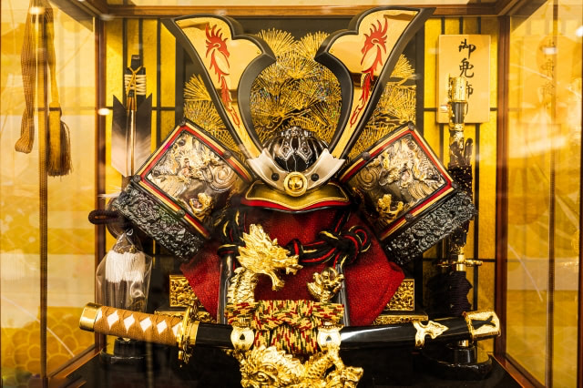 五月人形