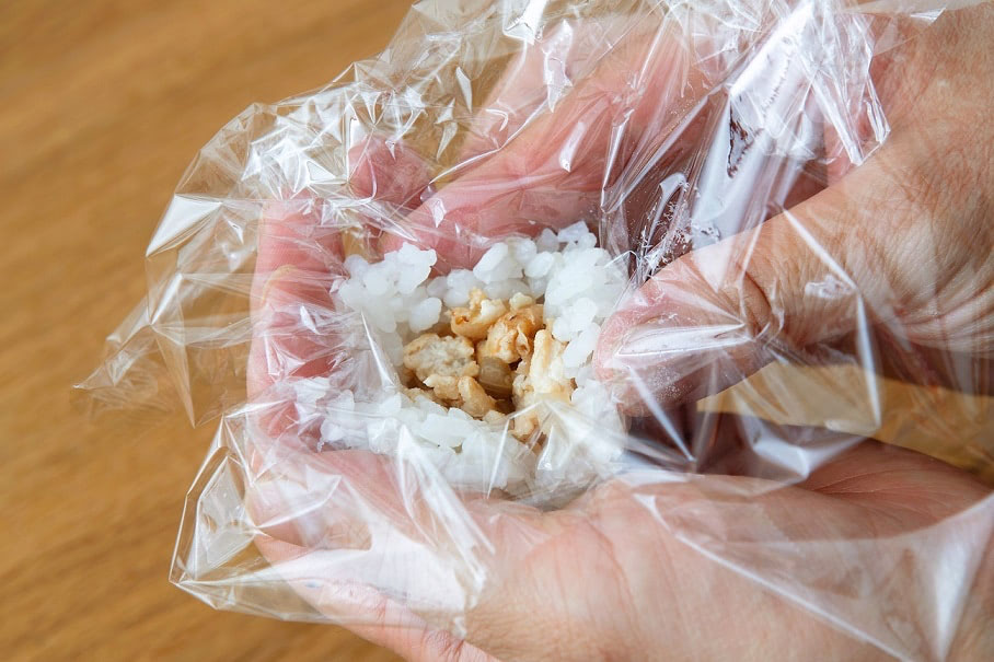 離乳食　おにぎり