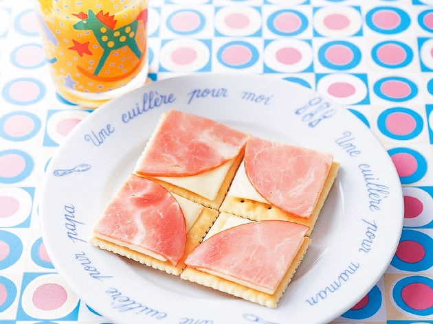 子ども　朝ごはん