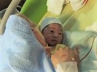 新生児　赤ちゃん