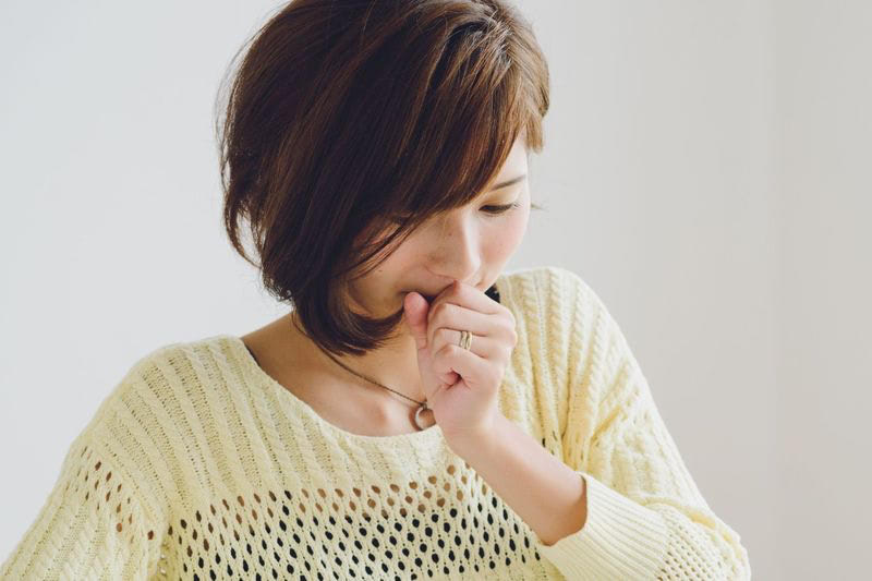 つわり　女性