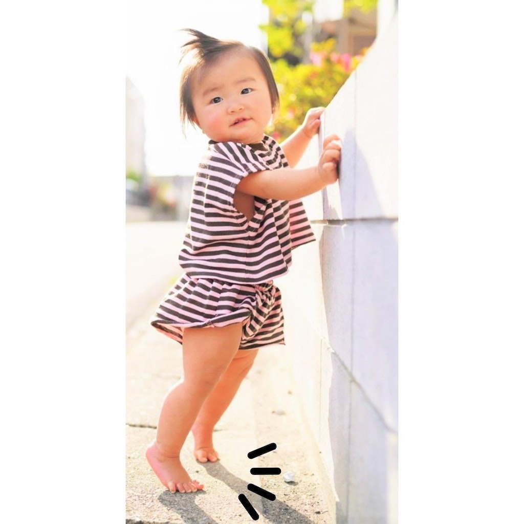 赤ちゃん　つま先立ち