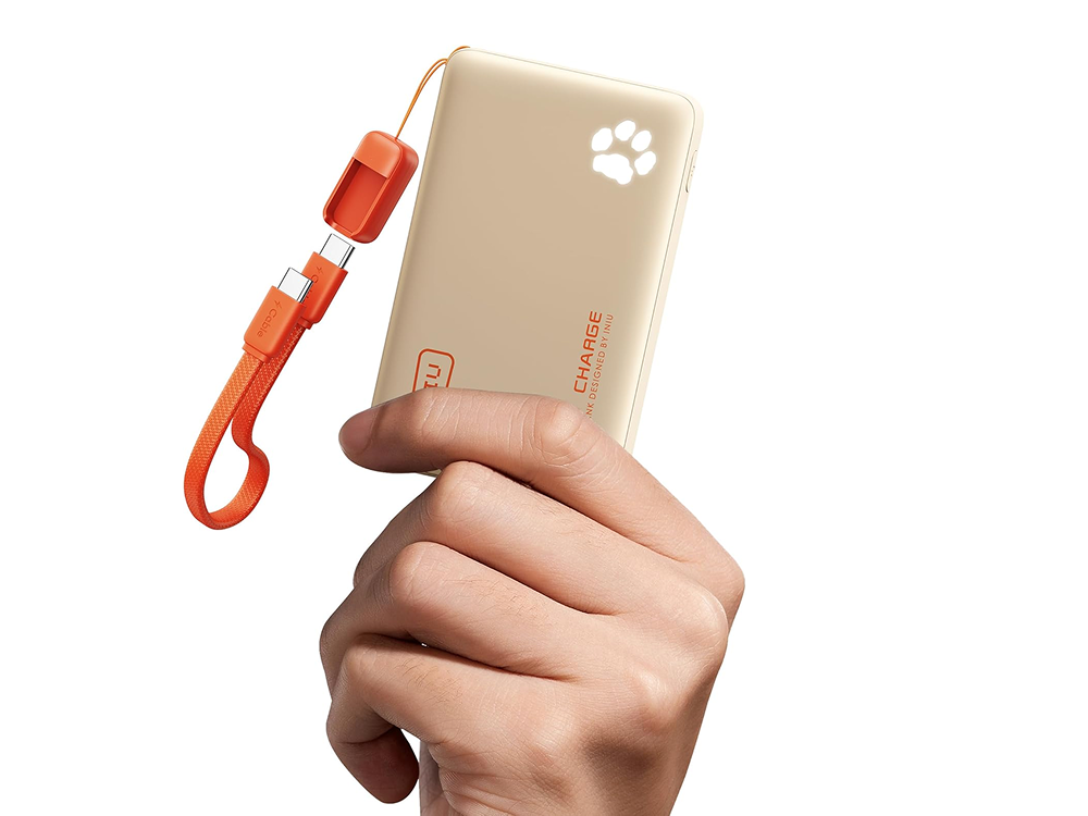 軽量スマホ充電器モバイルバッテリー