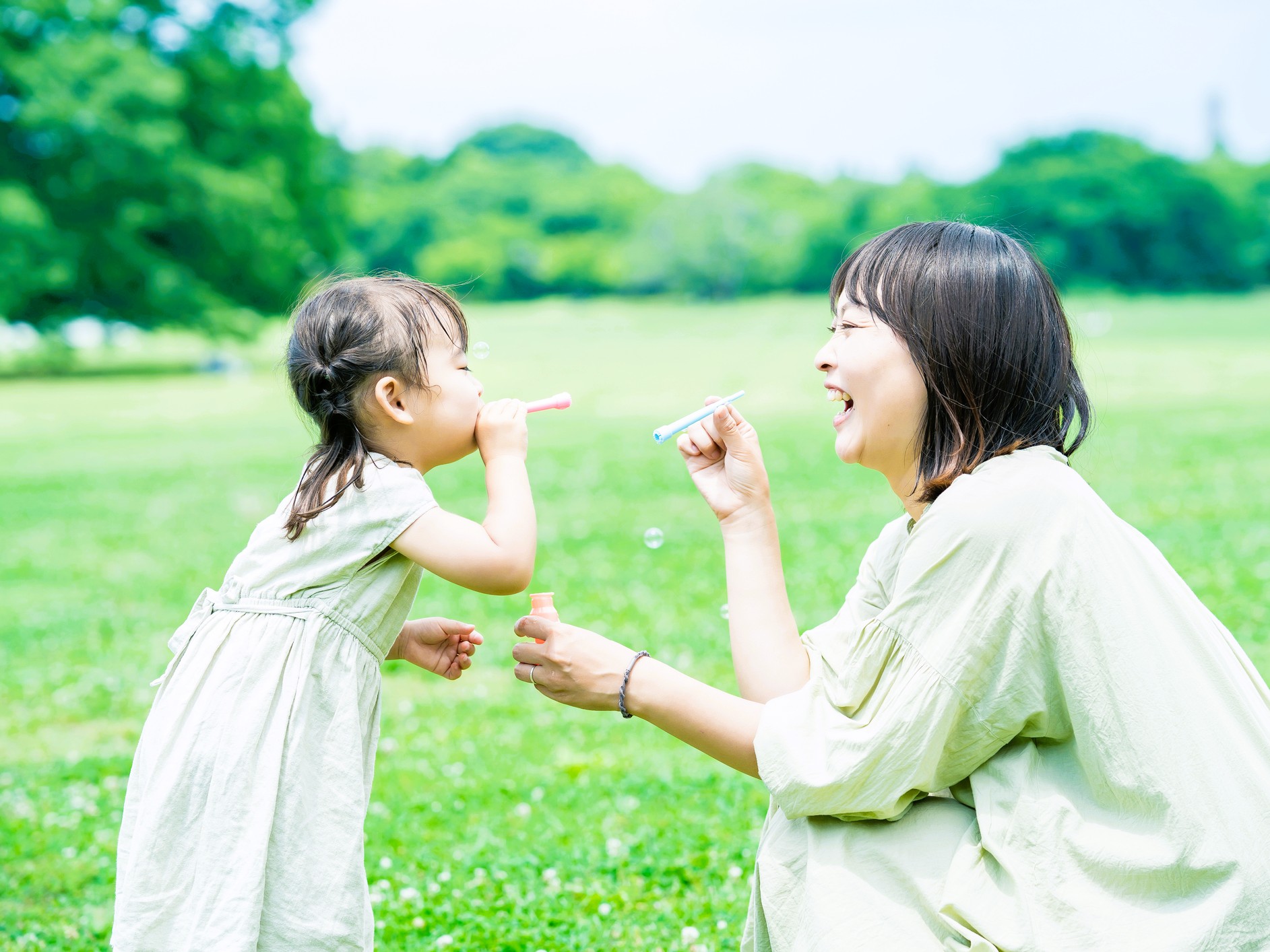 赤ちゃんが増えたはずなのに…？東京都の出生率は全国最低。その理由をわかりやすく解説！