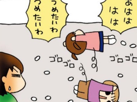 この子たち、天才かも。発想が自由すぎる3姉妹の『おっぺけ劇場』が開幕です。【うちの3姉妹】