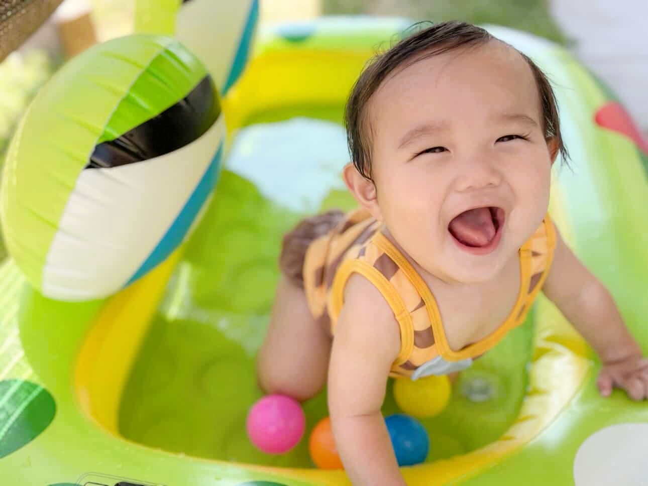 はじめての水遊びはどうだった？赤ちゃんたちの「夏の思い出写真」を一挙公開！