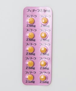 アロマターゼ阻害剤