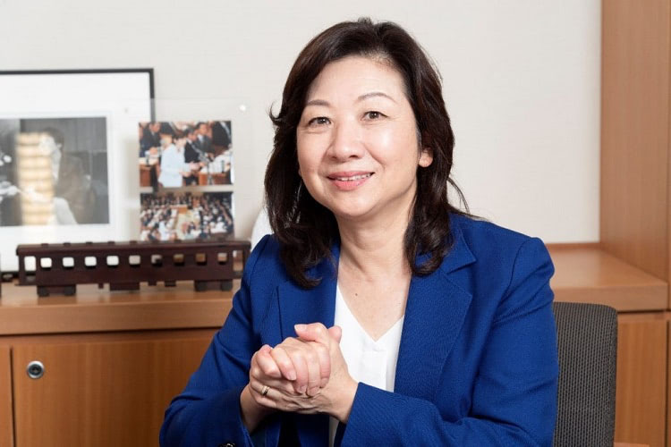 野田聖子議員
