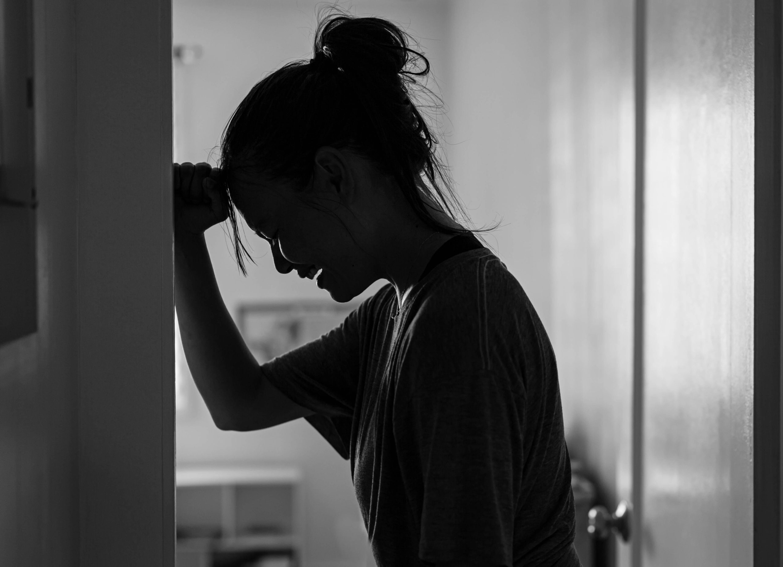 毎月くる「生理」にもう限界！まわりばかりが幸せそうに見えて、生理のたびに絶望しています。どうしたらいいのかわかりません