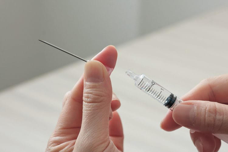【体外受精の排卵誘発】私でもできる?自己注射とは?どんな注射なの?メリットを知りたい!