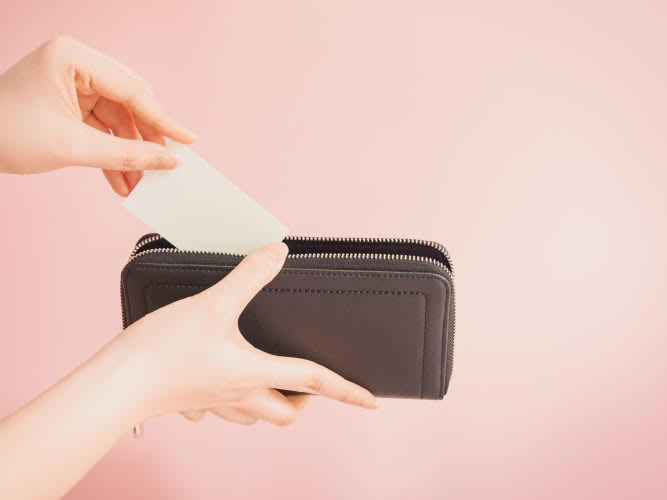 人工授精にかかる費用が気になる!毎月トライしてもいいの?【不妊治療専門医監修】