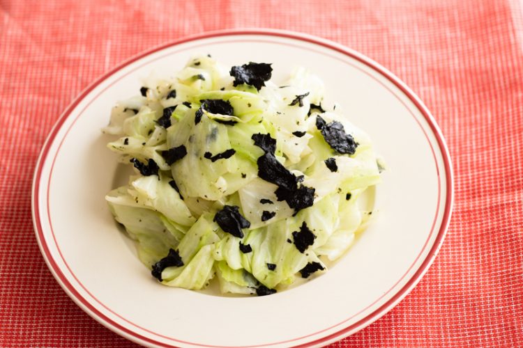 【妊活3分レシピ】電子レンジでチン!弱った胃腸はキャベツでケアするべし