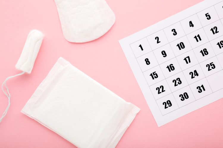35歳、年齢が上がるとともに生理がどんどん不規則に。妊娠しないのは月経不順のせいなの？【医師監修】