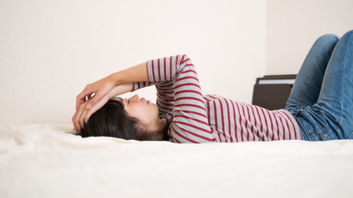 生理痛の影響で1ヶ月の半分以上が不調です、わたし。婦人科疾患「子宮腺筋症」かも?【医師監修】