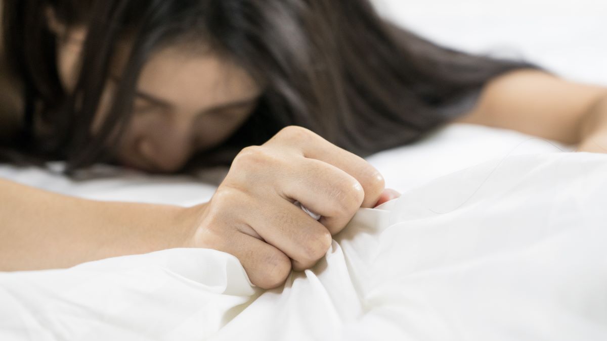 排卵日当日、なぜか早朝からソノ気になった夫に「もう我慢できない！」と言われ後ろから…【35歳からの妊活】