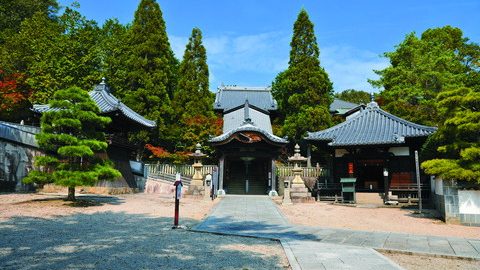 観音様のもつ瓶から出る霊水にもご利益がたっぷり!【不洗観音寺】