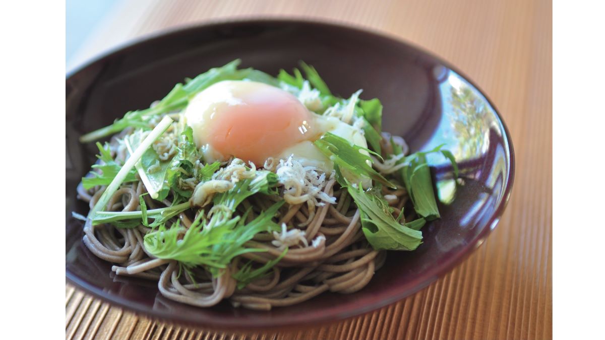 温玉しらすそば