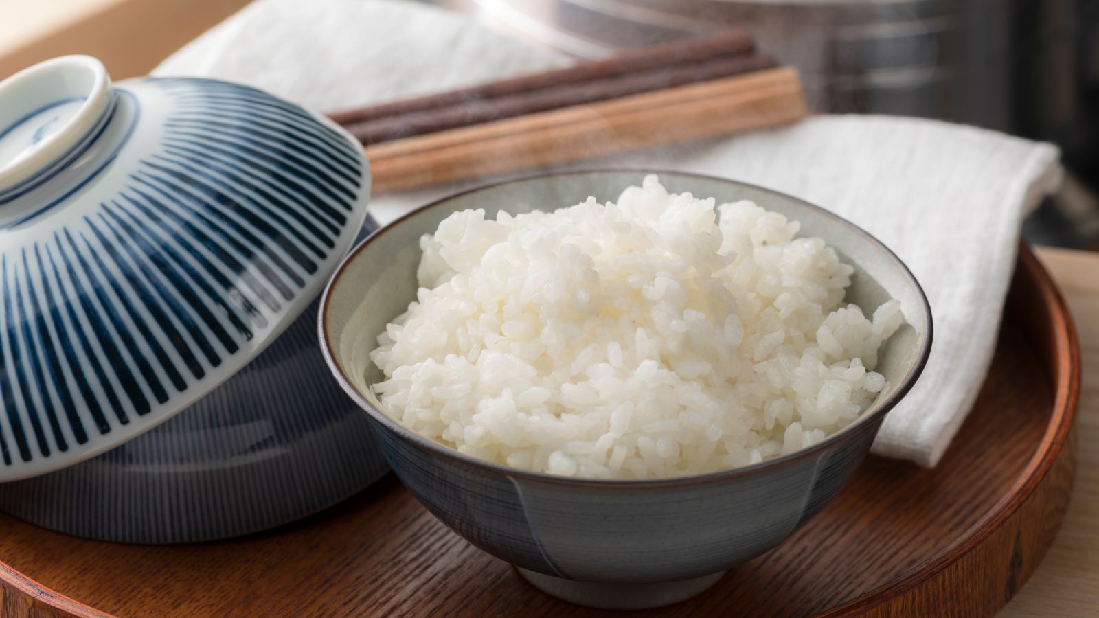 「よく噛んで食べる」と若返り・血流アップ脳が活性化【妊娠につながる習慣】
