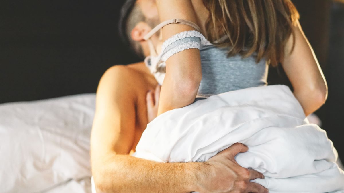 夫の体力が…いつも最後までセックスできない。それでも妊娠できた理由とは！？【あの日に妊娠♡体験談】