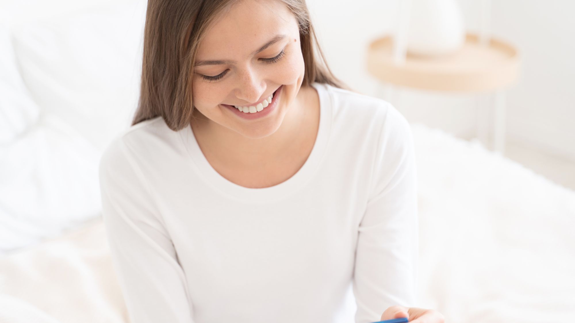 妊娠しやすいのは排卵日の２日前？妊娠しやすい日の自然妊娠率は？【排卵日予測検査薬】