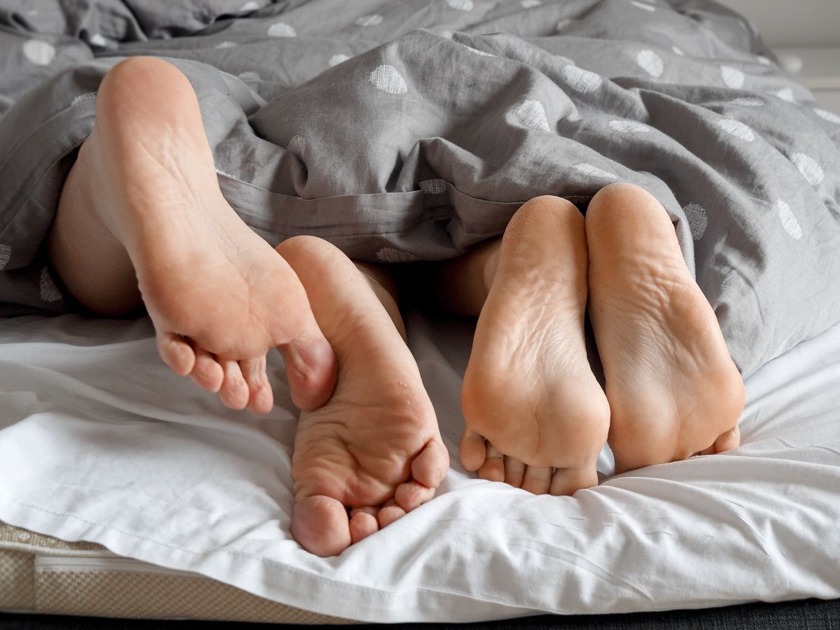 セックスが義務に…そんなとき“男性のものを腟に注入!?”救世主アイテムのおかげで【授かり体験談】